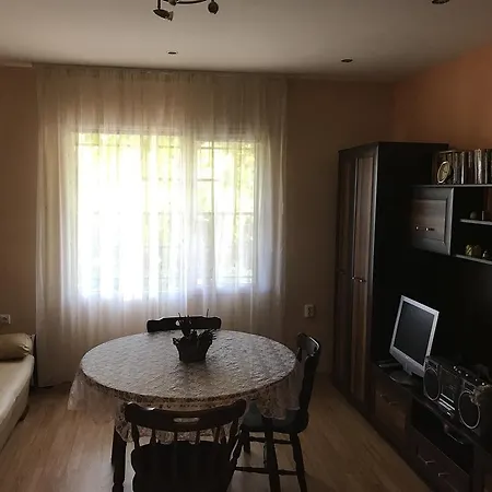 Tatil Evi Planinsko Gnezdo Tŭzha